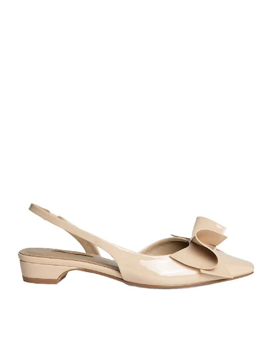 Corina Beige Patent Leather Pumps with Chunky L...