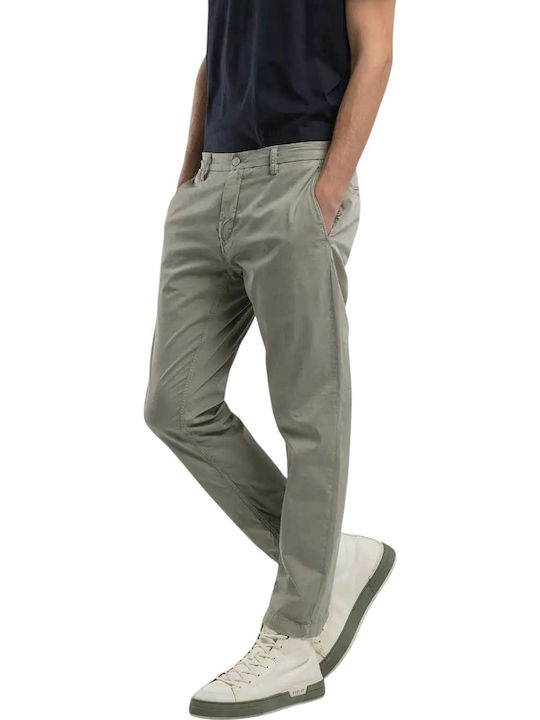 Pantaloni khaki