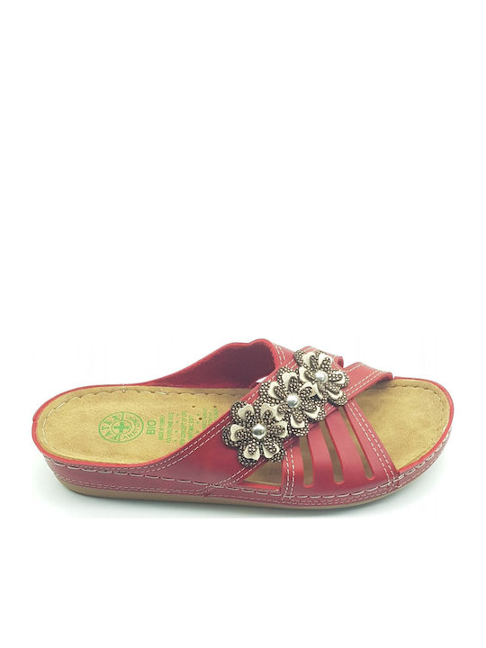 Women's Flat Sandals in Red Color