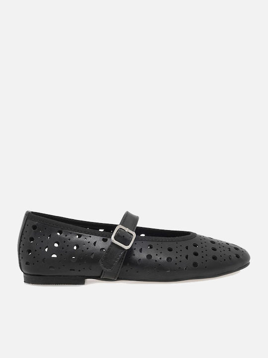 Moi Athens Synthetic Leather Pointy Ballerinas Black