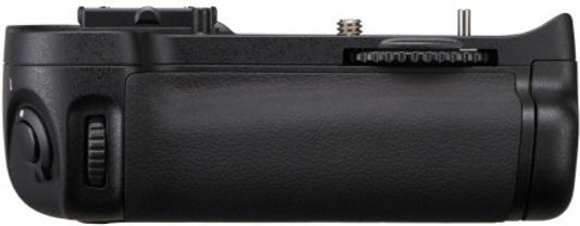 Nikon Mb-d11 Multi-power Battery Grip