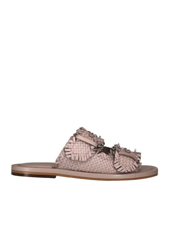Women's Flat Sandals in Pink Color