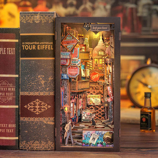 Cutebee Book Nook Kit DIY Long Goodbye 238pcs + LED Light