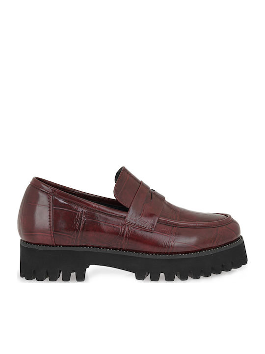 Women's Loafers in Burgundy Color