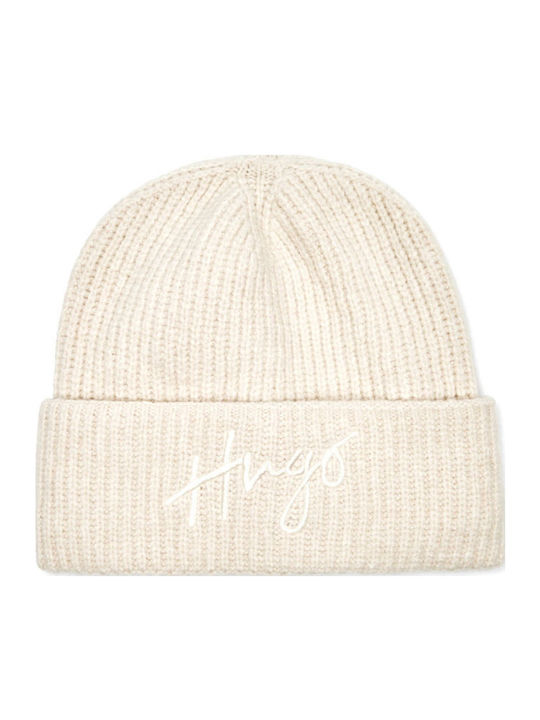 Beanie Beanie Knitted in Ecru color