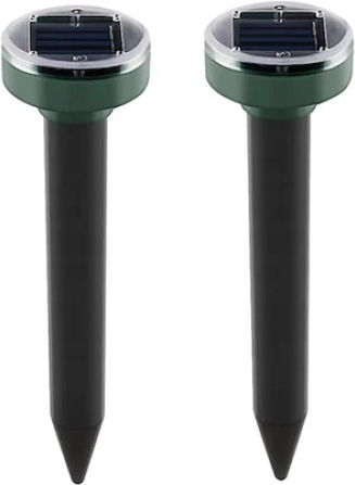 Set 2 Solar-powered Pest Repellent Devices Stake Mole Repellent Green