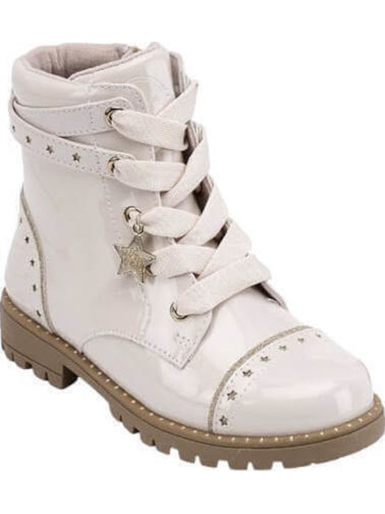 Kinderstiefel aus Lackleder mit Schnürsenkeln Ecru