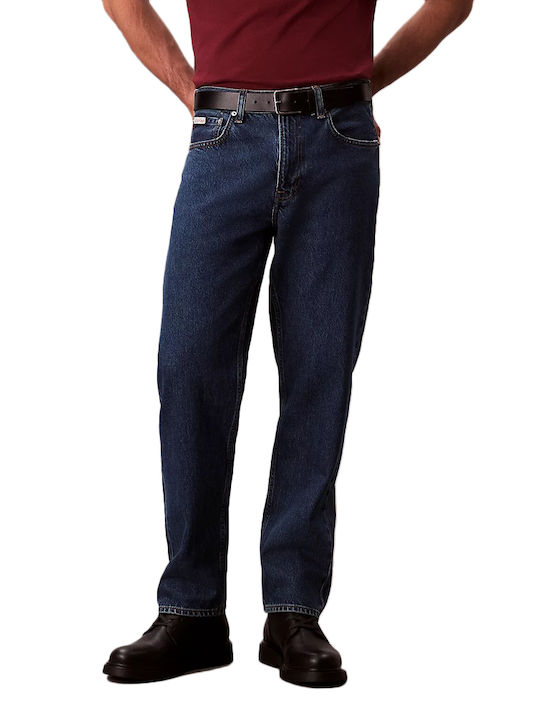Calvin Klein Мъжко Джинсово Панталон Редовна Кройка Tapered Тъмен Избелен Деним Calvin Klein Мъжко Джинсово Панталон Редовна Кройка Tapered Тъмен Избелен Деним