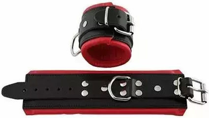 Mister B BDSM Kit in Schwarz Farbe