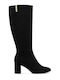 Damenstiefel aus schwarzem Wildleder