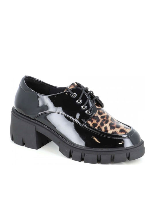 Γυναικεία Oxfords από Λουστρίνι σε Μαύρο Χρώμα