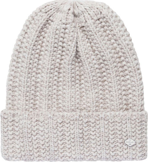 Beanie Beanie Knitted in Beige color