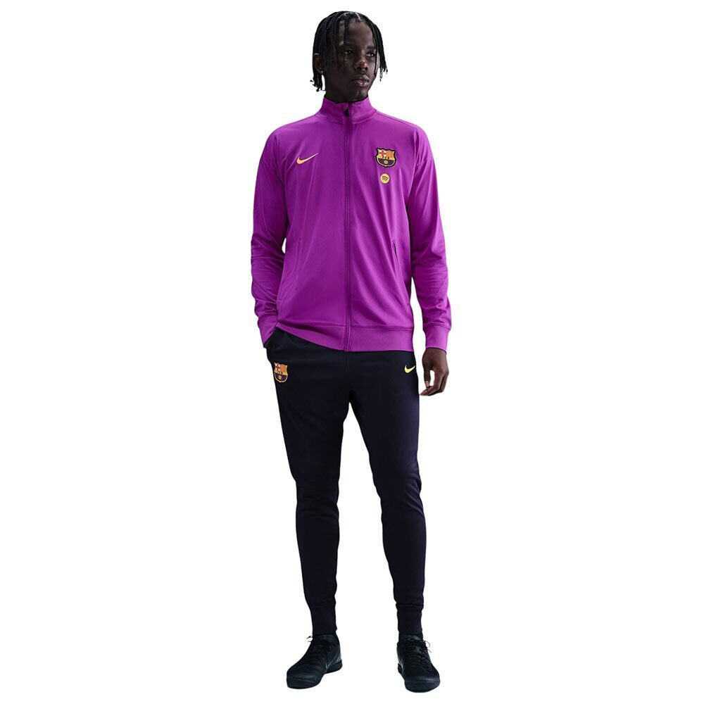 20251027163744_nike_fc_barcelo