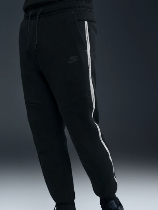 nike tech fleece sweatpants black