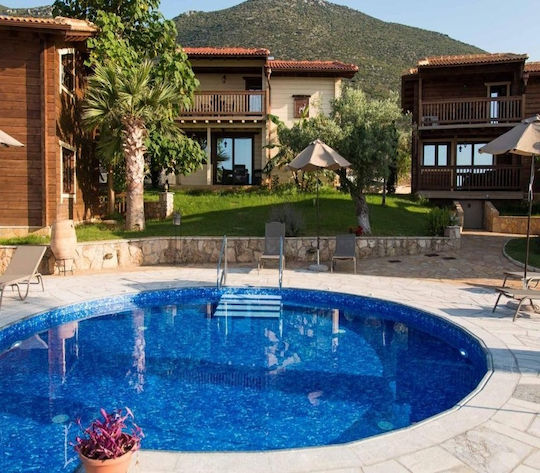 Cadou De Experiență 4 Seasons Weekend La Domeniul Anthedon 4* Nr 200