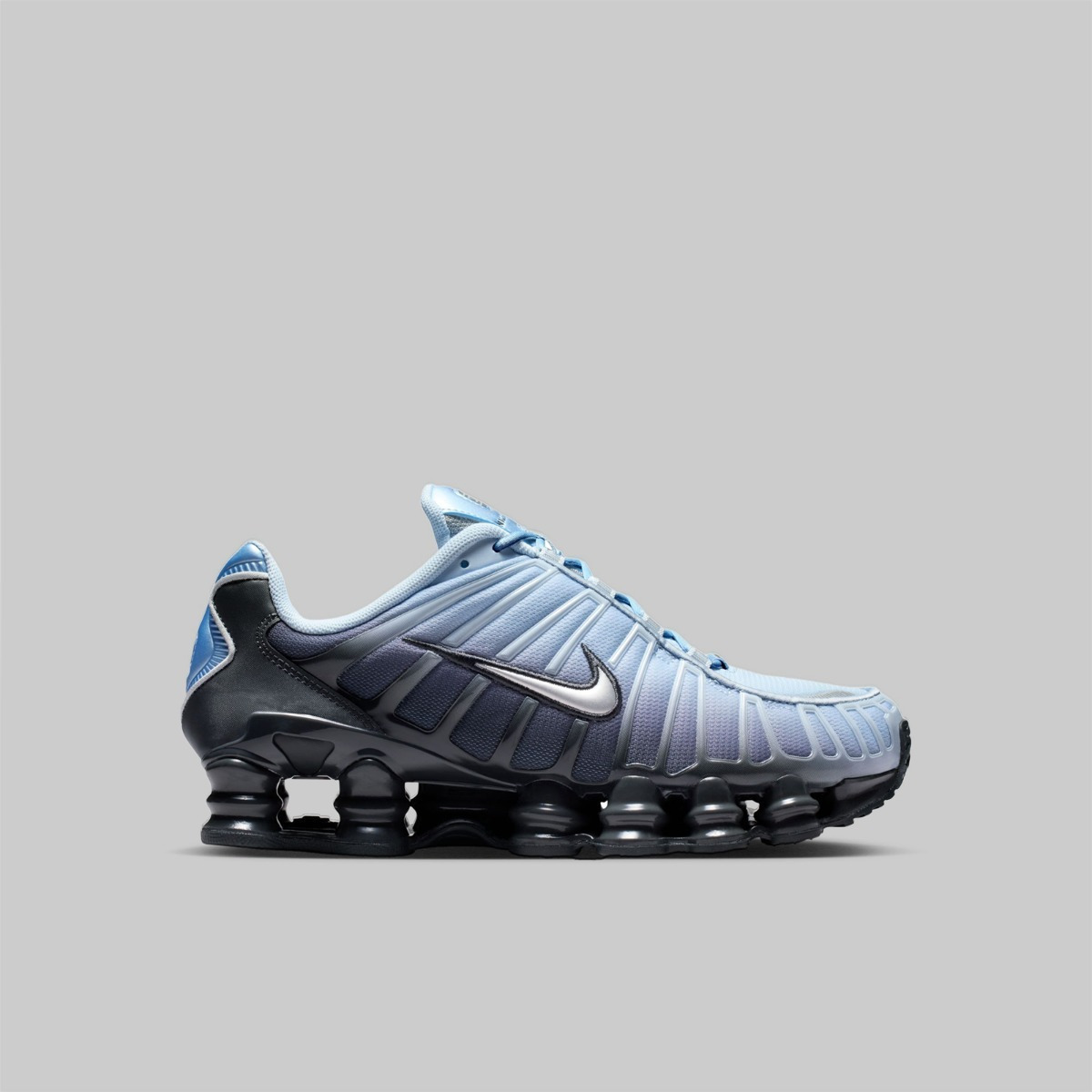 20251113125354_nike_shox_tl_gy