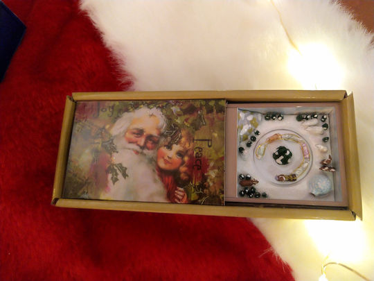 Mr.christmas Magic Musical Matchbox Santa Claus Girl 14cm