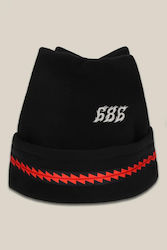 686