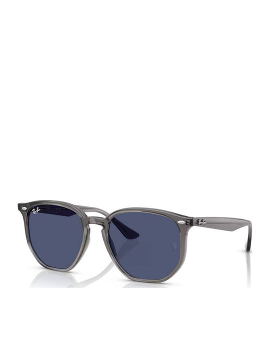 Ray Ban Unisex Sunglasses with Gray Plastic Fra...