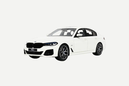Machetă Mașină BMW 545e X Drive Saloon M Sport Alb Alpine Iii 2023 1:18 Gt Spirit Gt496