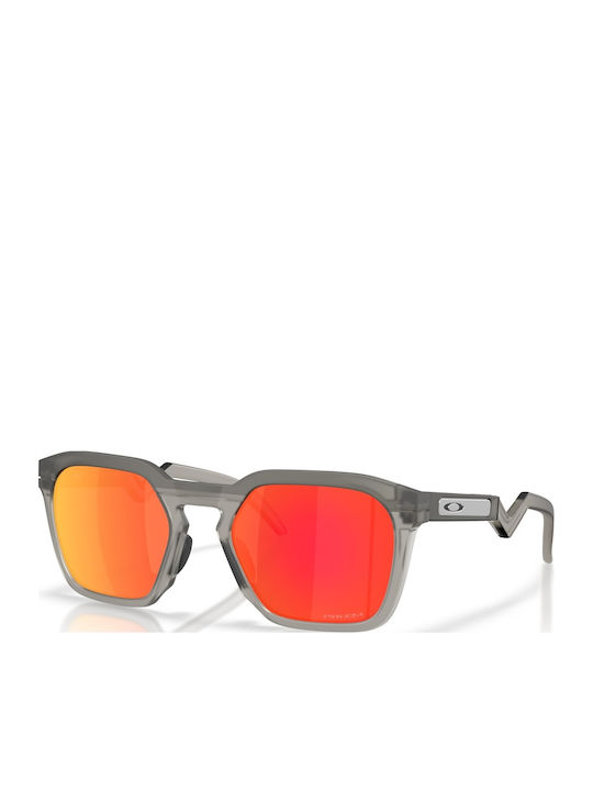 Oakley Unisex Sunglasses with Gray Frame and Re...