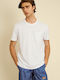 T-shirt White
