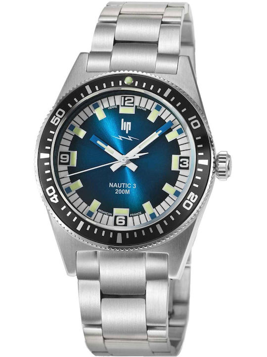Lip Watches Men's Battery Watch with Silver Metal Bracelet