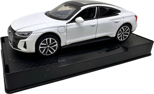 Audi E-tron Gt White 1:32 Metal Die-cast Model Lights Sounds Functional Doors Hood Trunk