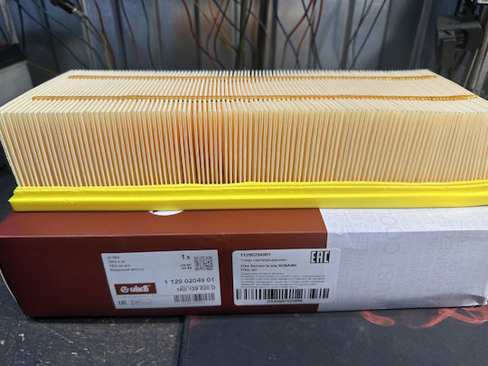 Vika Car Air Filter for Skoda Octavia