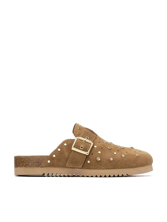 Carmela Footwear Women's Leather Clogs Brown