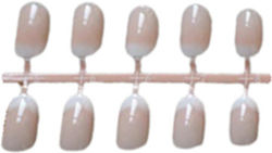 Tips Nägel in Beige Farbe