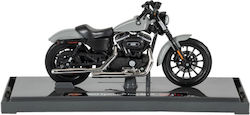 Миниатюра 1:18 Harley Davidson Sportster Iron 883