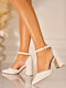 Heels with Low Heel Ecru