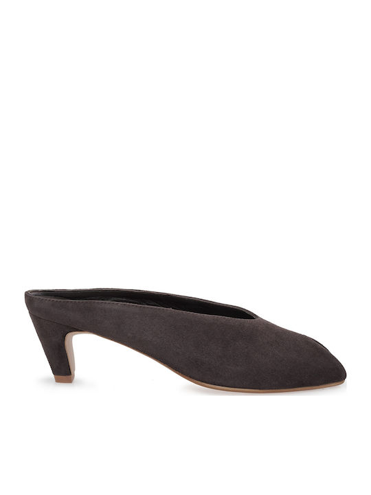 Suede Mules με Χαμηλό Τακούνι σε Καφέ Χρώμα