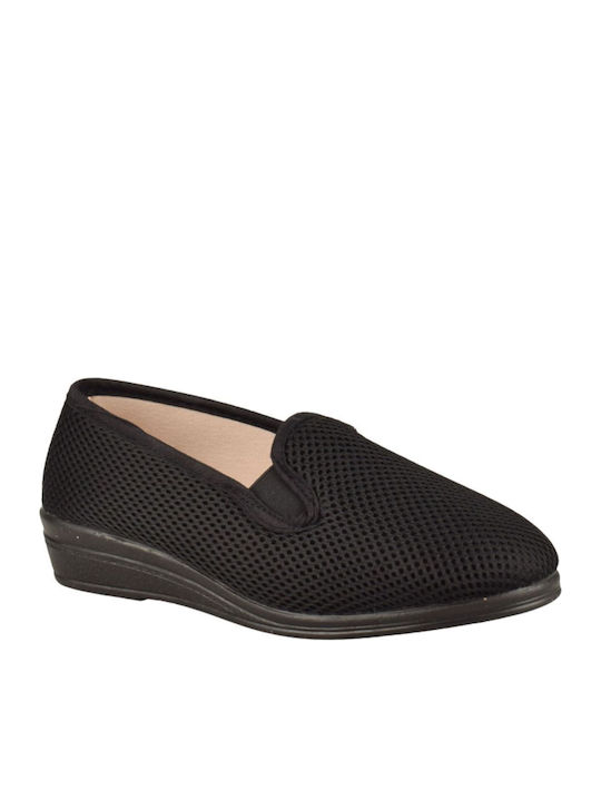 Yfantidis Women's Slip-On Canvas Black