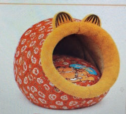 Garfield Polar Cat Cave Bed Κόκκινο 42x35x35 Cm Garfield Polar Cat Cave Bed Κόκκινο 42x35x35 Cm