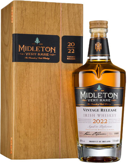 Very Rare Single Malt Whisky 4 Years Old Ireland in a Box 40% 700ml