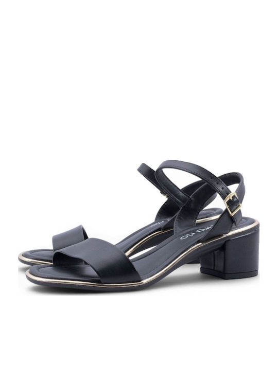 Beira Rio Black Sandals