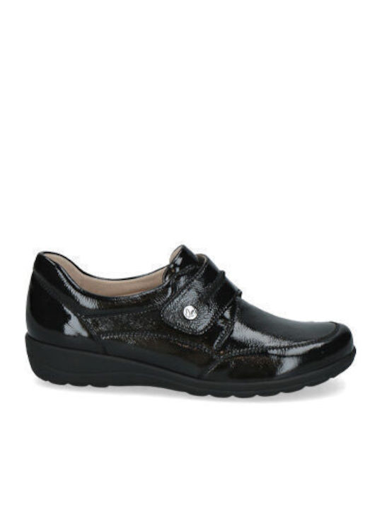 Leather Women's Moccasins in Black Colour