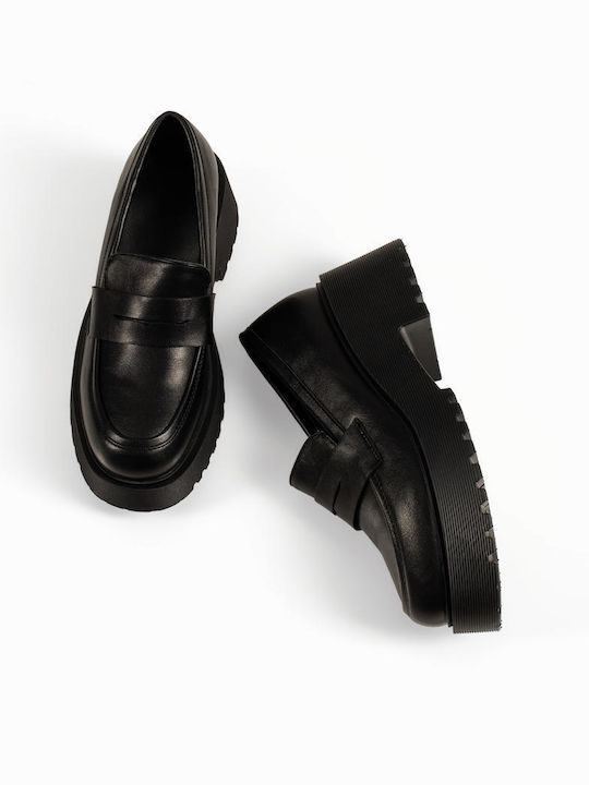 Women's Loafers in Black Color