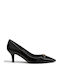 Spitze Zehen Pumps aus Lackleder mit Dünnem Mittlerem Absatz Schwarz