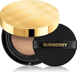 Burberry Ultimate Glow Cushion Illuminating Com...
