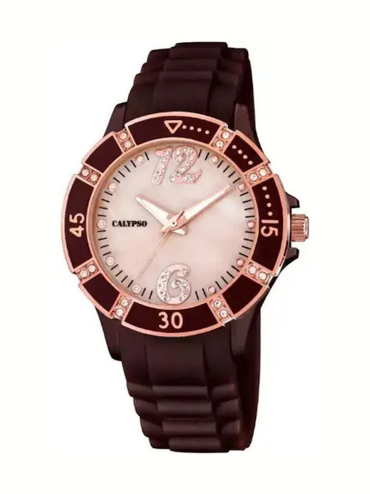Calypso Ceas Dama 40 mm cu Baterie și Brățară Metalică Roșie Calypso Ceas Dama 40 mm cu Baterie și Brățară Metalică Roșie